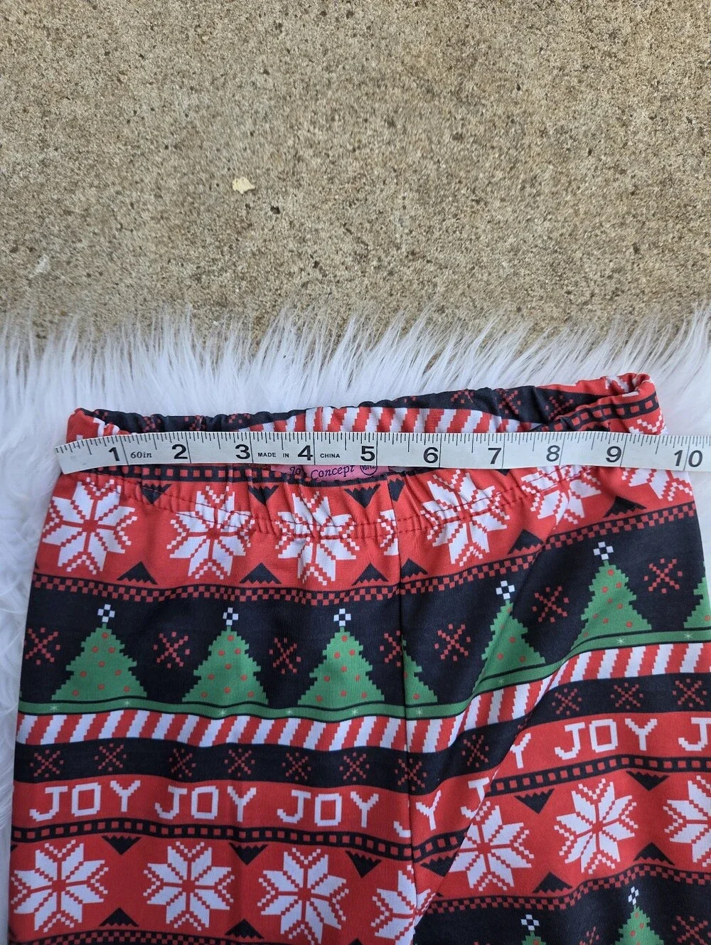 Joyce Concept festive christmas